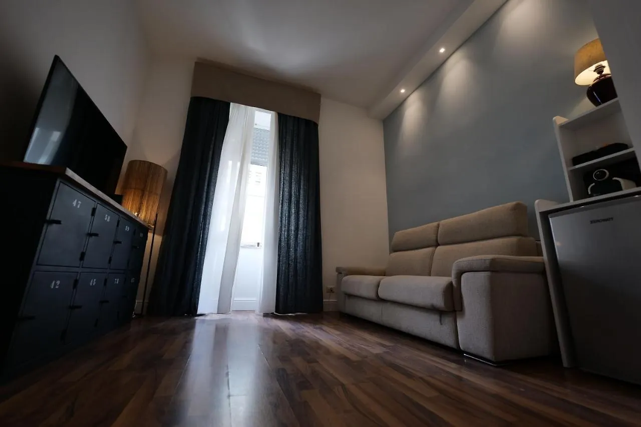 Wake Up In Naples Bed and Breakfast